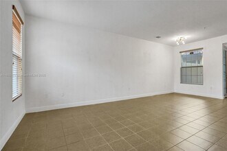 1401 SW 147th Ter in Pembroke Pines, FL - Building Photo - Building Photo