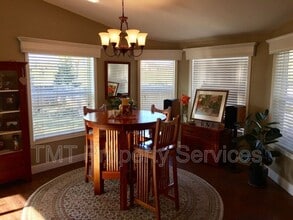 1877 Templeton Rd in Templeton, CA - Building Photo - Building Photo