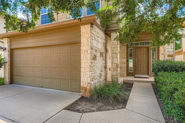 2020 Nestlewood Dr in Austin, TX - Building Photo - Building Photo