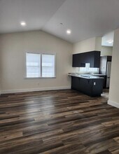 18 Garden-Unit -3B in Rhinebeck, NY - Building Photo - Building Photo