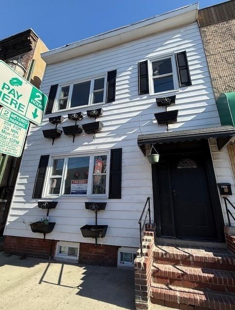 property at 7004 Park Ave