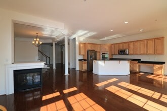 8213 River Quarry Pl in Bethesda, MD - Building Photo - Building Photo