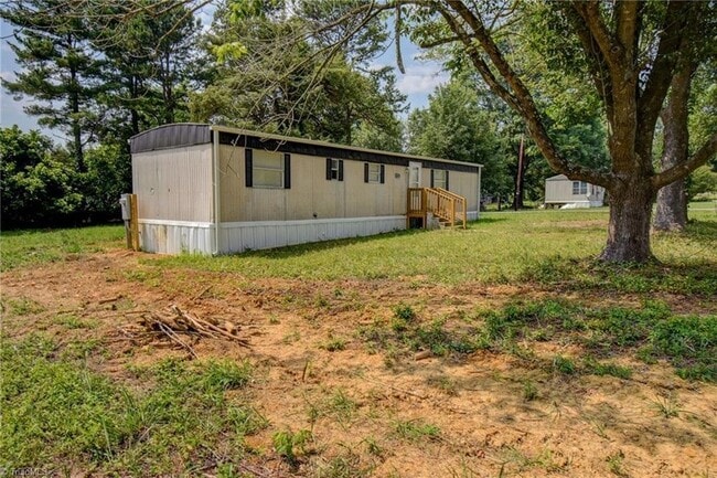 property at 5947 Julian Airport Rd