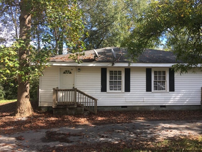 property at 30-32 Gardner Dr