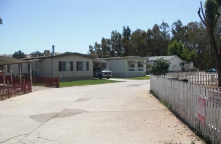 Mustang Village Mobile Home Park in Atascadero, CA - Building Photo - Building Photo