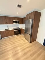 3734 NW 12th St, Unit A3 in Miami, FL - Building Photo