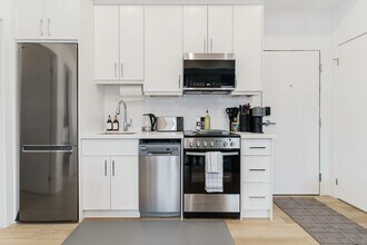 168 McCaul St in Toronto, ON - Building Photo - Building Photo