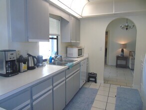 21522 Beaverton Ave in Port Charlotte, FL - Foto de edificio - Building Photo