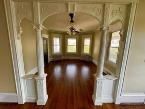 250 Central Ave, Unit 2 in New Bedford, MA - Building Photo - Building Photo