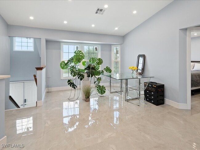 220 39th Ave NW in Naples, FL - Building Photo - Building Photo