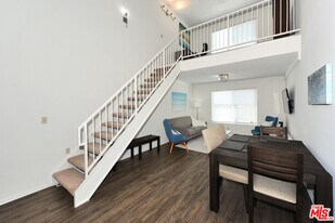 3600 Bagley Ave in Los Angeles, CA - Building Photo