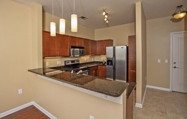 870 Mayson Turner Rd NW in Atlanta, GA - Building Photo - Building Photo