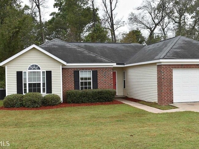 property at 5028 Scotch Pine Ave