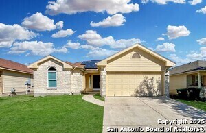 8439 Blackstone Cove in Converse, TX - Building Photo