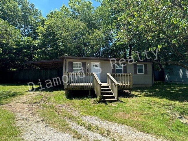 property at 202 E Swiss Ln Ct