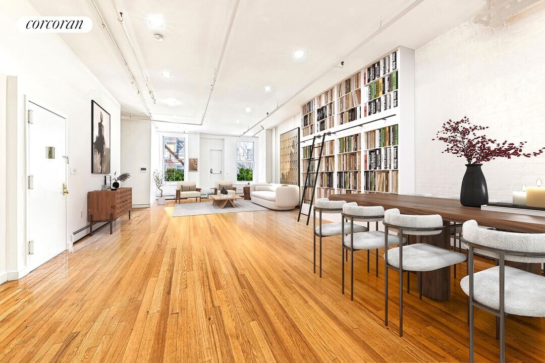 473 W Broadway in New York, NY - Building Photo