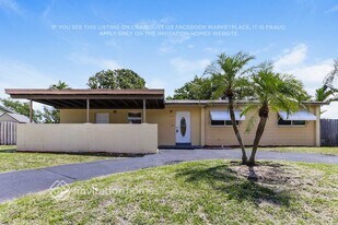 126 S 11th St in Lantana, FL - Building Photo