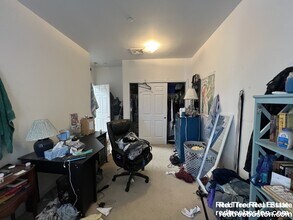 8-10 Glencoe St. Unit 5, Unit 5 in Boston, MA - Building Photo - Building Photo