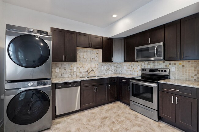 property at 6211 Manor Rd