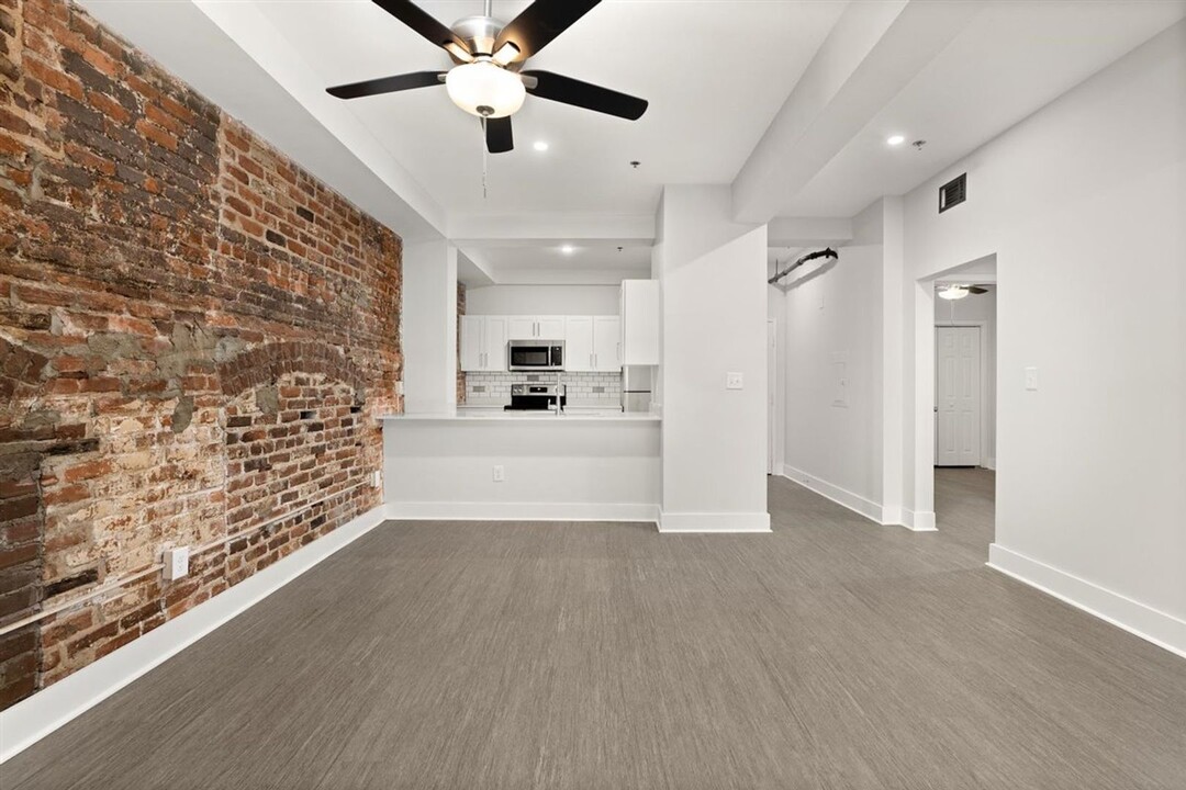 1000 King in Charleston, SC - Building Photo