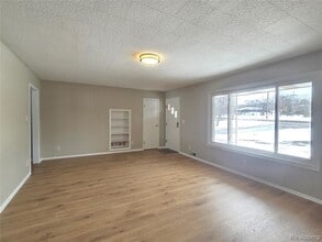 5016 S Old US Hwy 23 in Brighton, MI - Building Photo - Building Photo