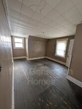 1603 NE Glendale Ave in Peoria, IL - Building Photo - Building Photo