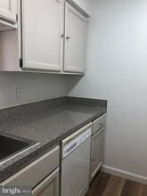 7 Bozarth Ct in Hamilton Township, NJ - Building Photo - Building Photo