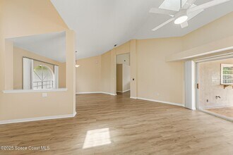 1050 Fieldstone Dr in Melbourne, FL - Building Photo - Building Photo