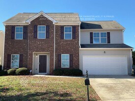 319 Village Broad St in Dacula, GA - Building Photo