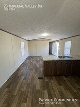 23 Imperial Valley Dr in Springfield, IL - Building Photo - Building Photo