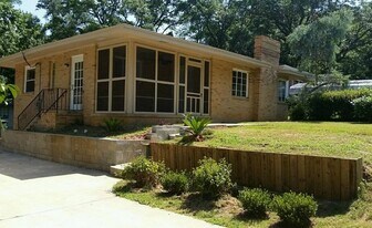 318 E Palmer Ave in Tallahassee, FL - Building Photo