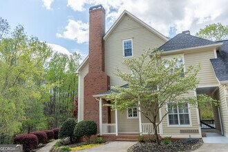 2925 Orchard Dr in Clarkesville, GA - Foto de edificio - Building Photo