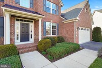 9809 Accipiter Ct in New Market, MD - Foto de edificio - Building Photo