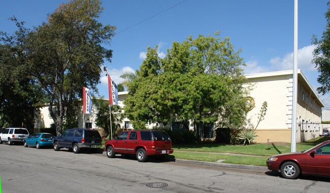 Parkridge Apartments in Westminster, CA - Foto de edificio - Building Photo