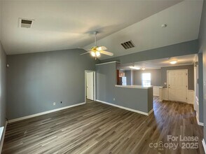 6421 Sunman Rd in Charlotte, NC - Building Photo - Building Photo