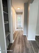 7 A Van Dyke Rd in Colonie, NY - Building Photo - Building Photo
