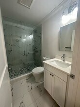 26 Arlington St, Unit 1 in Boston, MA - Building Photo - Building Photo