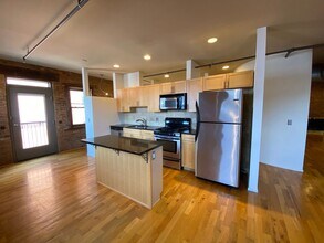 404 Reading Rd in Cincinnati, OH - Building Photo - Building Photo