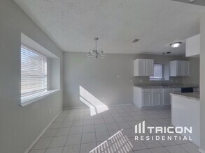 2802 N Spring Dr in Spring, TX - Building Photo - Building Photo