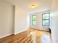 432 Rogers Ave in Brooklyn, NY - Foto de edificio - Floor Plan