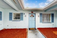 4015 Audubon Dr in Largo, FL - Building Photo - Building Photo