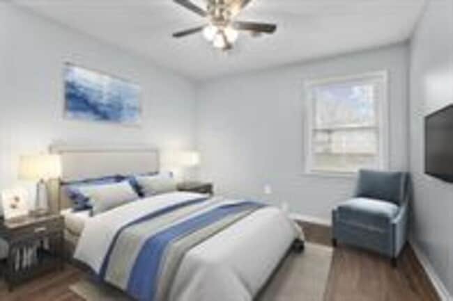 400 NE Independence Ave in Lee's Summit, MO - Building Photo - Building Photo