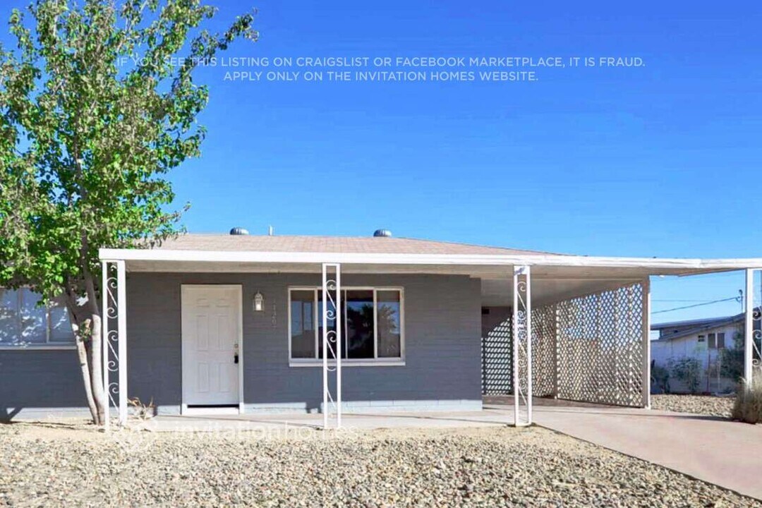 11207 W Oregon Ave in Youngtown, AZ - Building Photo