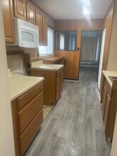 11055 Chapp Ave in Warren, MI - Building Photo - Building Photo