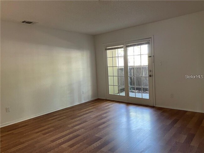 246 Afton Square in Altamonte Springs, FL - Building Photo - Building Photo