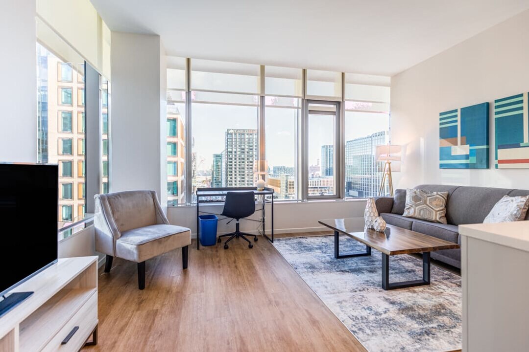 131 Seaport Blvd in Boston, MA - Building Photo