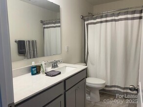 7208 Wheyfield Dr in Charlotte, NC - Building Photo - Building Photo