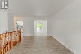 32 54th St S in Wasaga Beach, ON - Building Photo - Building Photo