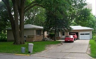 711 Stanton Ave in Ames, IA - Building Photo