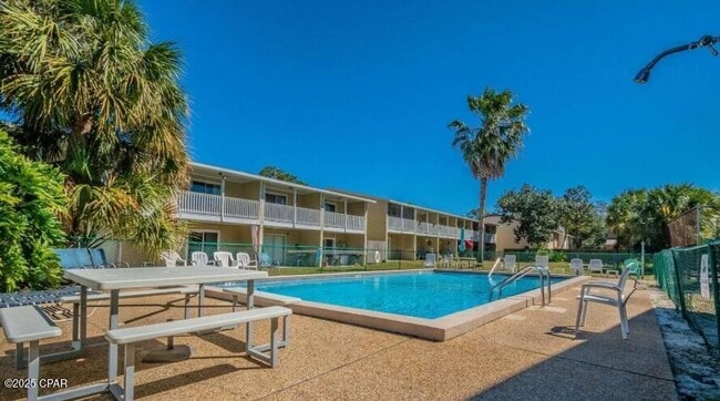 property at 6903 N Lagoon Dr